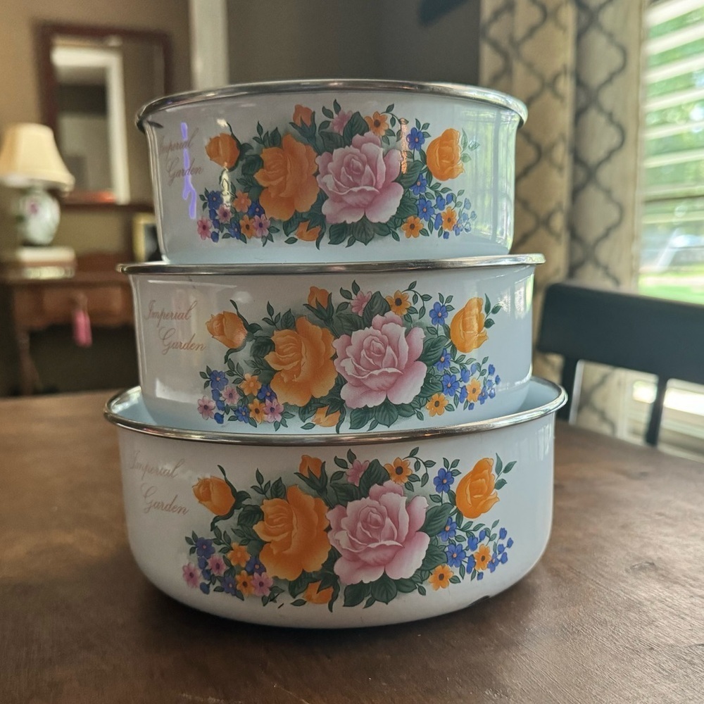 Imperial Garden Enamel Nesting Bowls set of 3